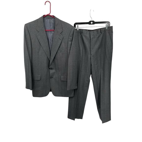 Vintage Hickey Freeman Wool Suit Blue Red Pinstripe Gray Size 41R Pants 34 X 29 - Picture 1 of 16